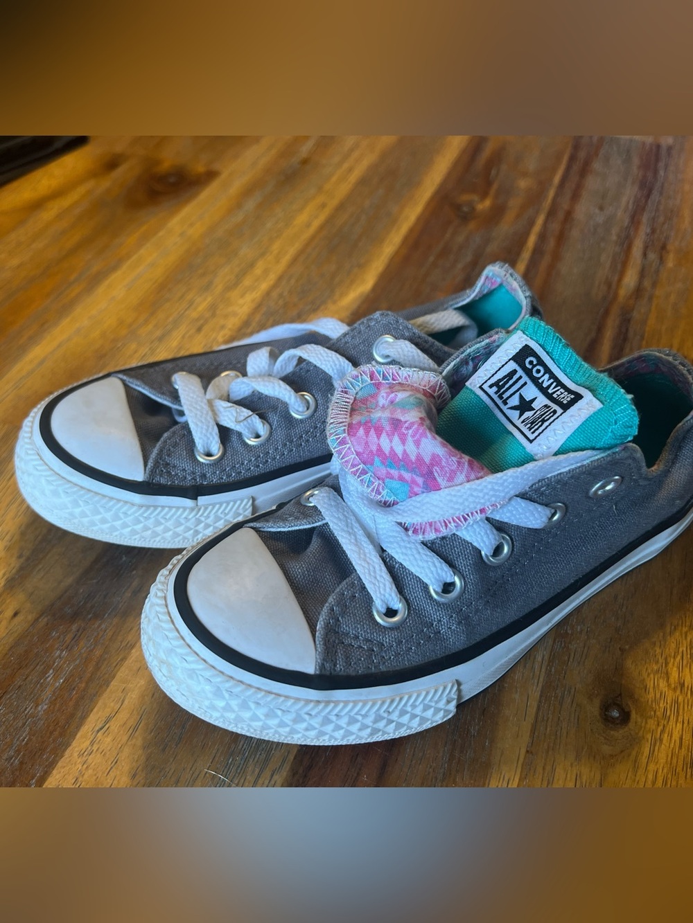 Converse Kids Gray Canvas Low-Top Sneakers with Pink & Teal Accents